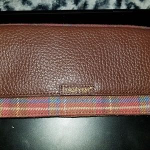 Women's longabeger wallet